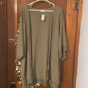 NWT Maurices Kimono